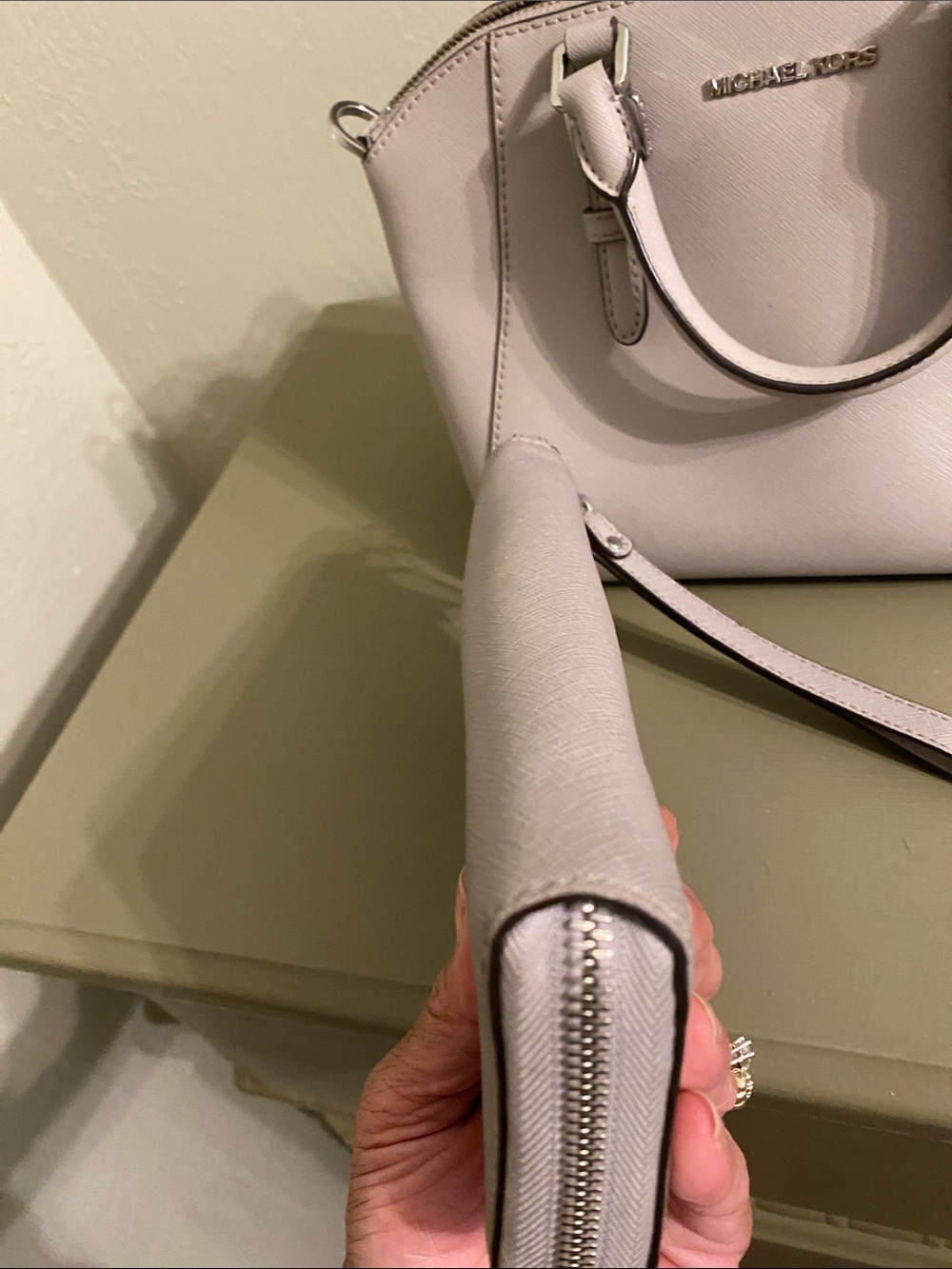 Michael Kors Light Gray Satchel with Matching Wristlet - Picture 6 of 12